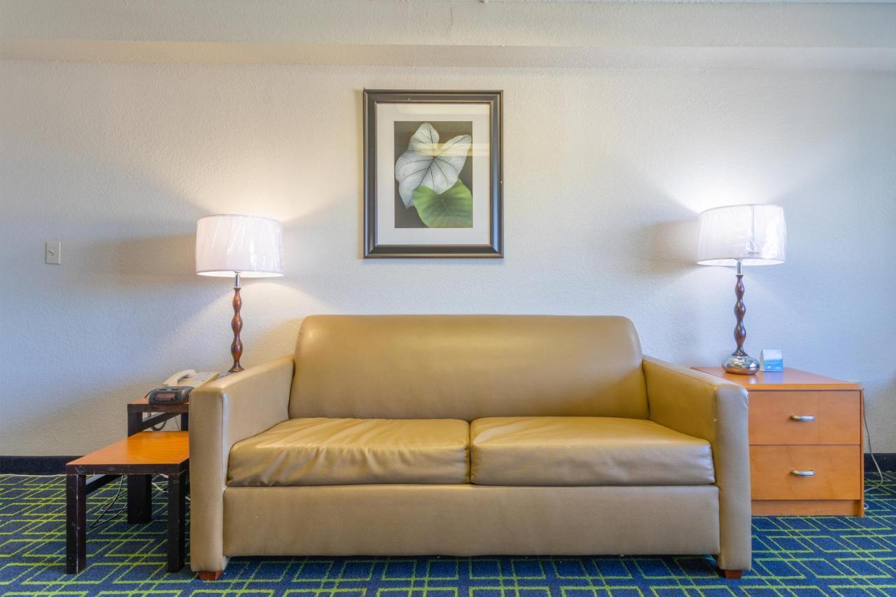 Days Inn By Wyndham Absecon Atlantic City Area Dış mekan fotoğraf